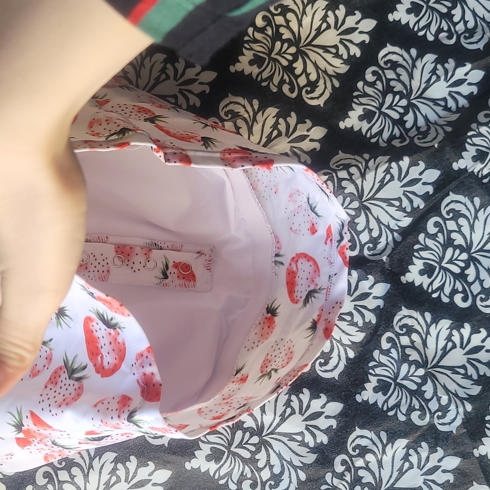 Swim top - Picture 2 of 4